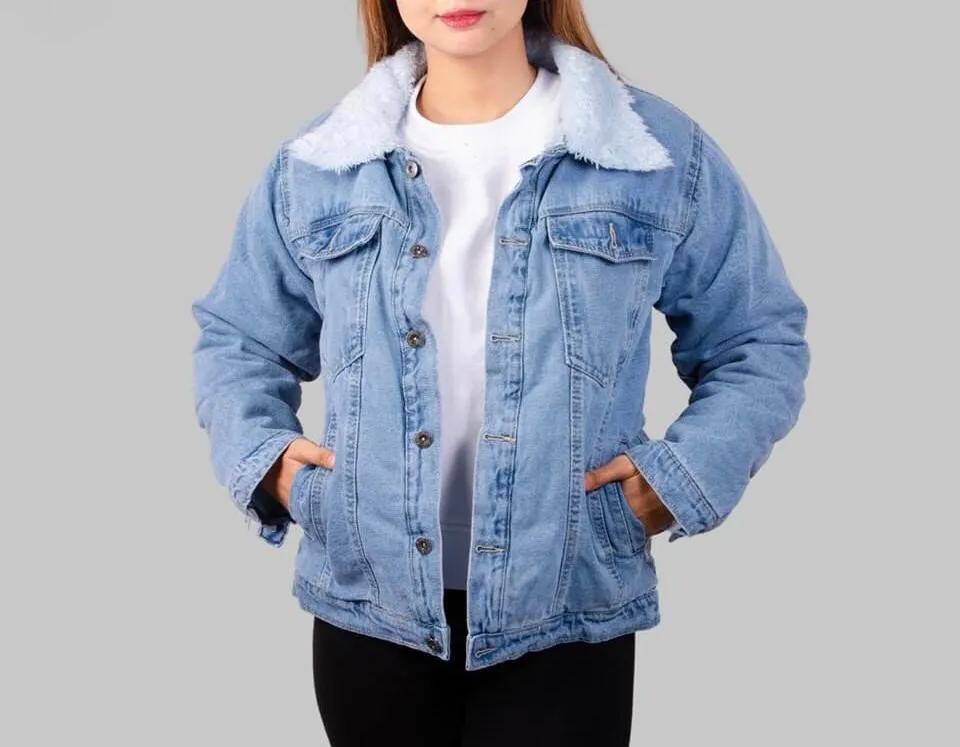 Stylish denim jacket for girls